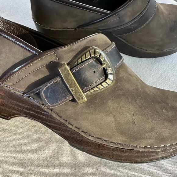 Dansko Brown Mules with Brass Buckle and Wooden Sole 38 - Picture 1 of 10